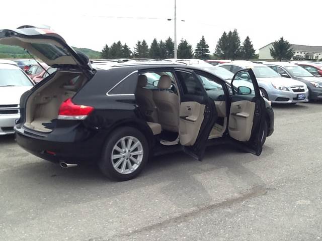 2012 Toyota Venza LE