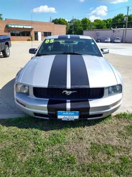 2005 Ford Mustang for sale at Arak Auto Brokers in Bourbonnais IL