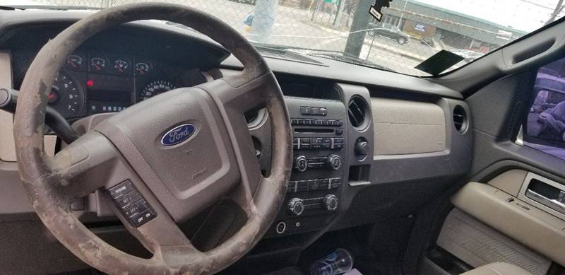 2010 Ford F-150 STX (image 8)