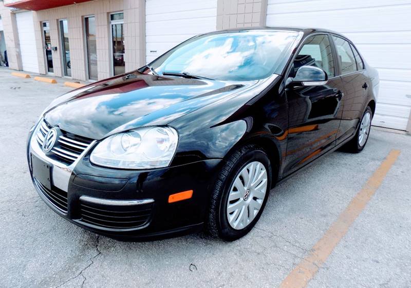 2010 Volkswagen Jetta for sale at CTN MOTORS in Houston TX