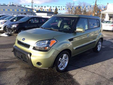 2010 Kia Soul for sale at RABI AUTO SALES LLC in Garden City ID