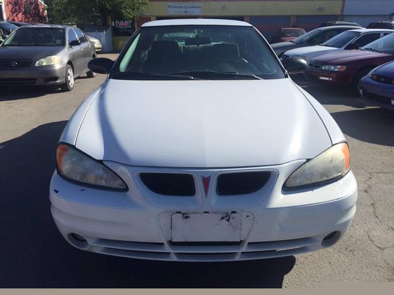 2004 Pontiac Grand Am SE1 (image 2)