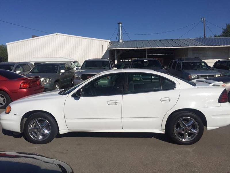 2004 Pontiac Grand Am SE1 (image 8)