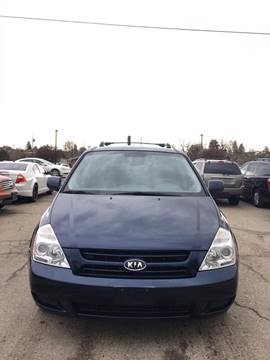 2008 Kia Sedona for sale at RABI AUTO SALES LLC in Garden City ID