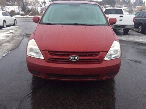 2008 Kia Sedona for sale at RABI AUTO SALES LLC in Garden City ID