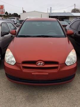 2009 Hyundai Accent for sale at RABI AUTO SALES LLC in Garden City ID