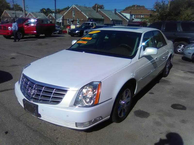 2006 Cadillac DTS for sale at Richys Auto Sales in Detroit MI