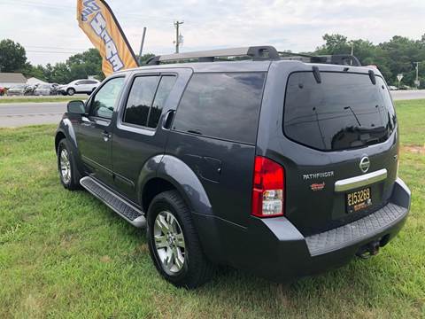 2010 Nissan Pathfinder for sale at GENE'S AUTO SALES in Selbyville DE