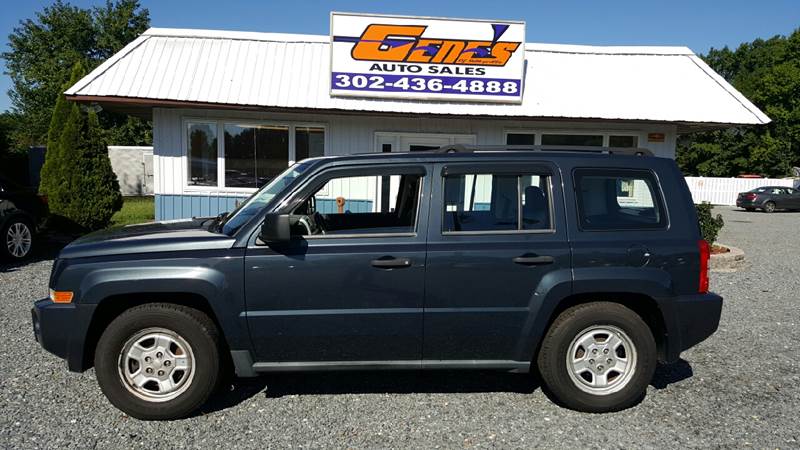 2008 Jeep Patriot for sale at GENE'S AUTO SALES in Selbyville DE