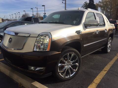 2008 Cadillac Escalade EXT for sale at KarMart Michigan City in Michigan City IN