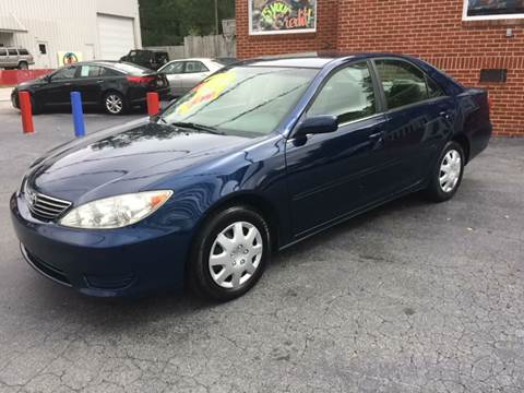 2006 Toyota Camry for sale at AMERICAN AUTO SALES LLC in Austell GA
