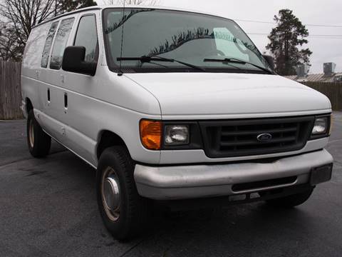2006 Ford E-Series Cargo for sale at AMERICAN AUTO SALES LLC in Austell GA