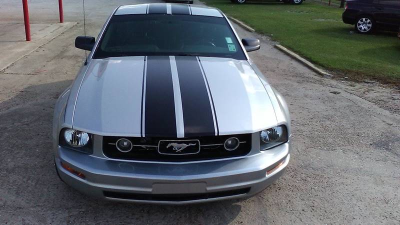 2009 Ford Mustang for sale at R&K Auto Sales and Repair Shop in Lafayette LA