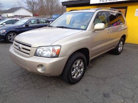 2006 Toyota Highlander for sale at Unique Auto Sales in Marshall VA