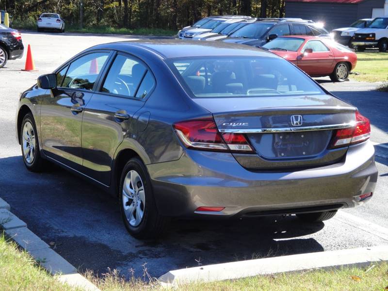2015 Honda Civic LX (image 5)