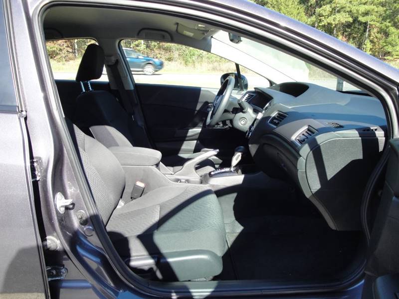 2015 Honda Civic LX (image 14)