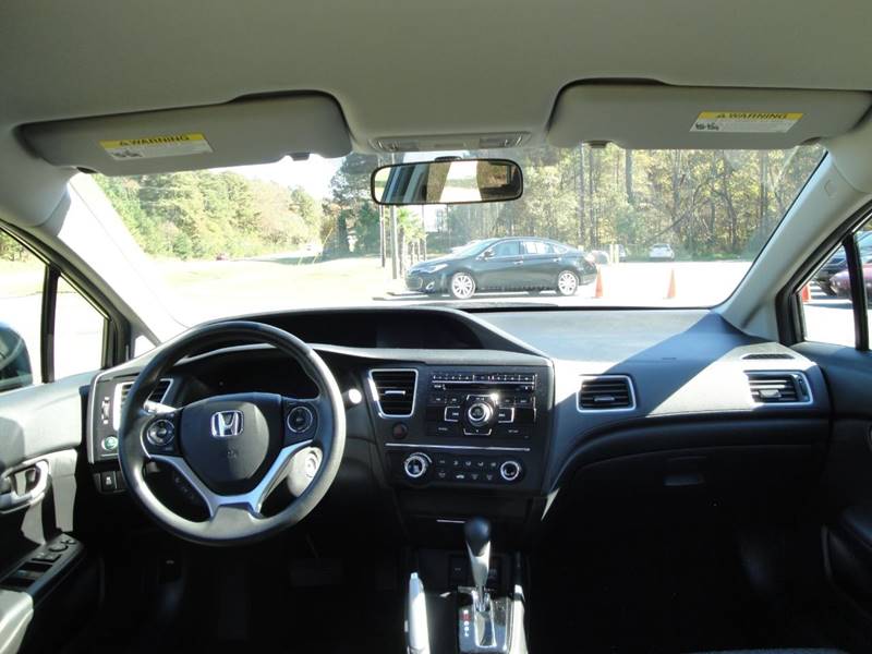 2015 Honda Civic LX (image 15)