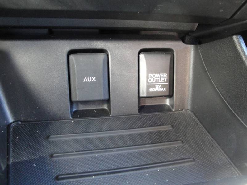 2015 Honda Civic LX (image 28)