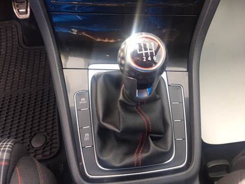 2017 Volkswagen Golf GTI S