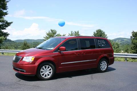 2016 Chrysler Town and Country Touring