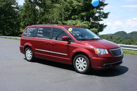 2016 Chrysler Town and Country Touring