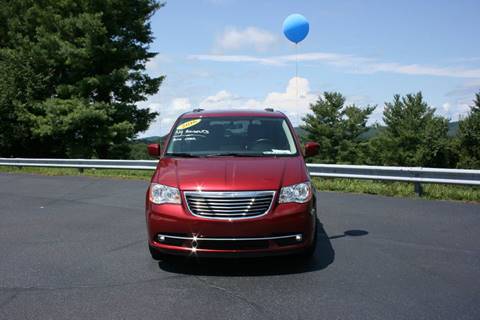 2016 Chrysler Town and Country Touring