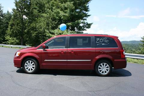 2016 Chrysler Town and Country Touring