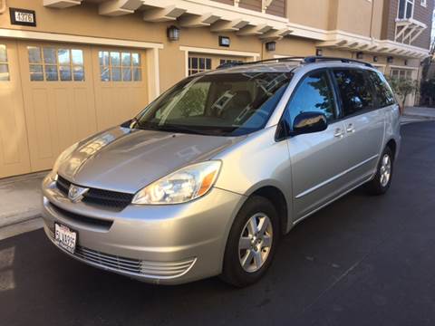 2005 Toyota Sienna for sale at East Bay United Motors in Fremont CA
