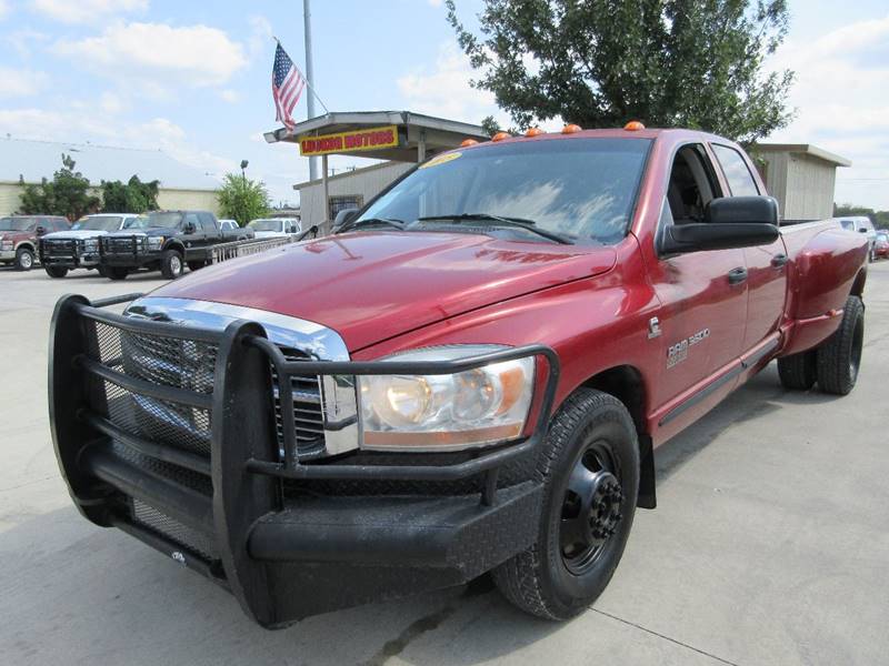 2006 Dodge Ram Pickup 3500 for sale at LUCKOR AUTO in San Antonio TX