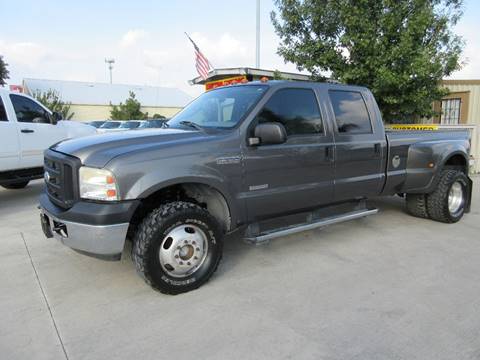 2007 Ford F-350 Super Duty for sale at LUCKOR AUTO in San Antonio TX