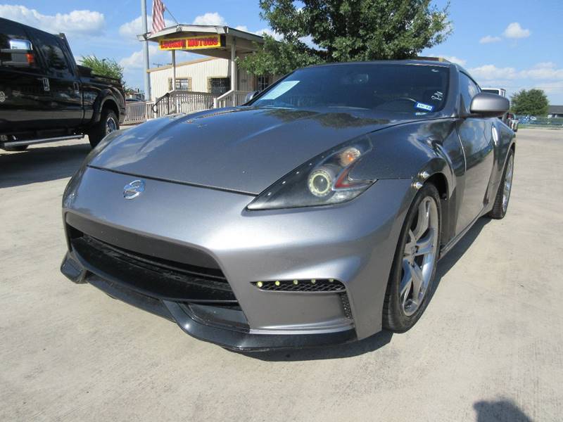 2010 Nissan 370Z for sale at LUCKOR AUTO in San Antonio TX