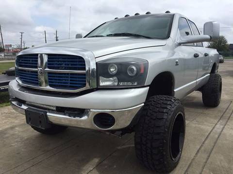 2006 Dodge Ram Pickup 2500 for sale at LUCKOR AUTO in San Antonio TX