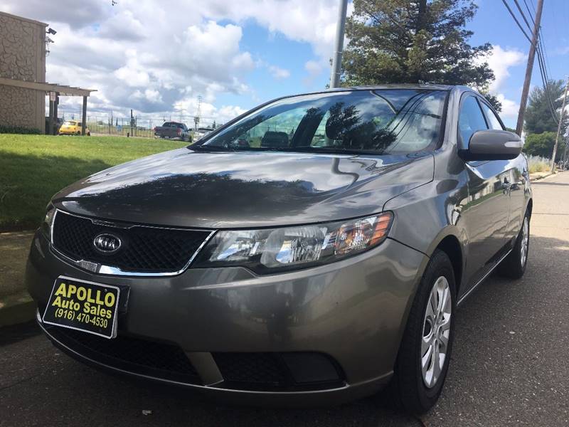 2010 Kia Forte for sale at APOLLO AUTO SALES in Sacramento CA