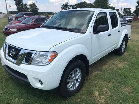2017 Nissan Frontier for sale at Champion Motorcars in Springdale AR