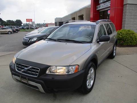 2005 Volvo XC70 for sale at Premium Auto Collection in Chesapeake VA