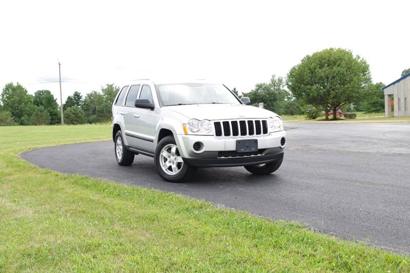 2007 Jeep Grand Cherokee for sale at Stygler Powersports LLC in Johnstown OH
