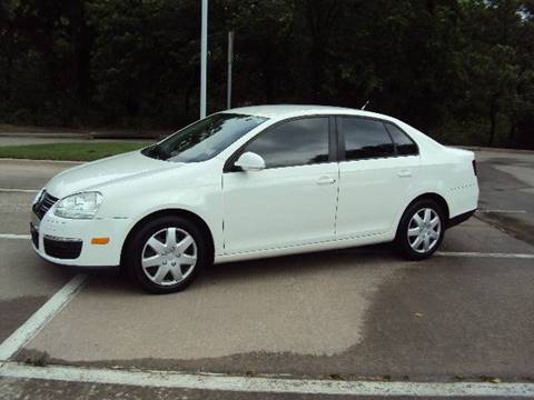 2009 Volkswagen Jetta for sale at ACH AutoHaus in Dallas TX