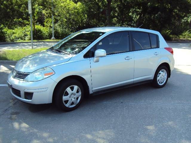 2009 Nissan Versa for sale at ACH AutoHaus in Dallas TX