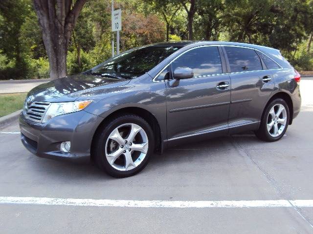 2009 Toyota Venza for sale at ACH AutoHaus in Dallas TX