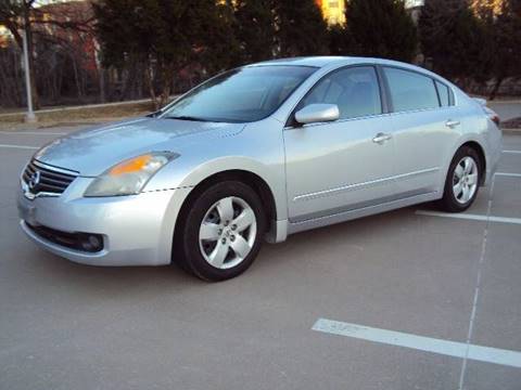2007 Nissan Altima for sale at ACH AutoHaus in Dallas TX