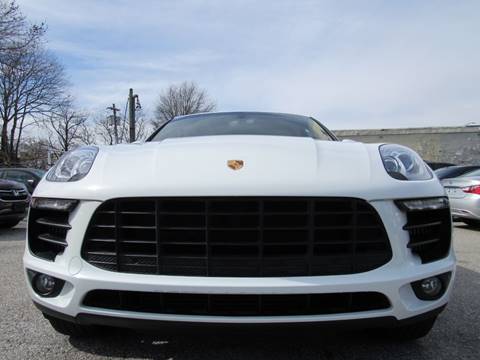 2016 Porsche Macan for sale at CarNation AUTOBUYERS Inc. in Rockville Centre NY