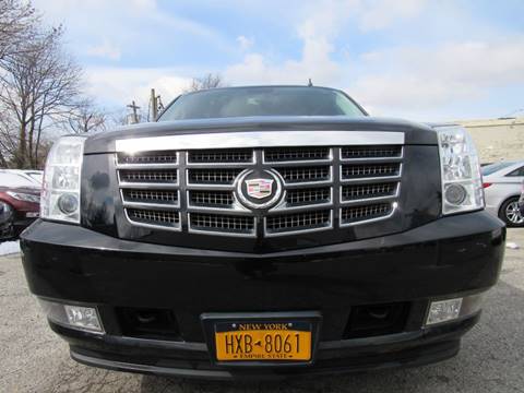 2011 Cadillac Escalade for sale at CarNation AUTOBUYERS Inc. in Rockville Centre NY