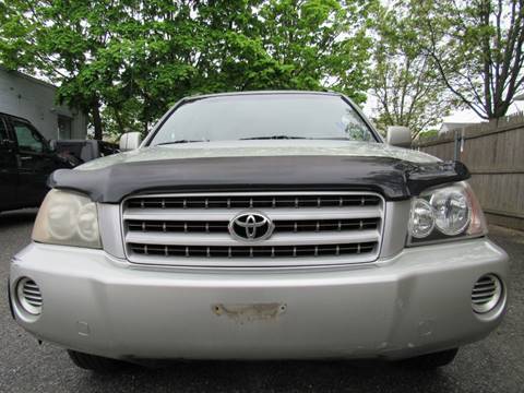 2003 Toyota Highlander for sale at CarNation AUTOBUYERS Inc. in Rockville Centre NY