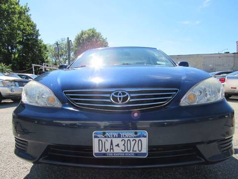 2005 Toyota Camry for sale at CarNation AUTOBUYERS Inc. in Rockville Centre NY