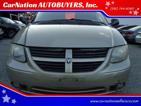 2006 Dodge Grand Caravan for sale at CarNation AUTOBUYERS Inc. in Rockville Centre NY