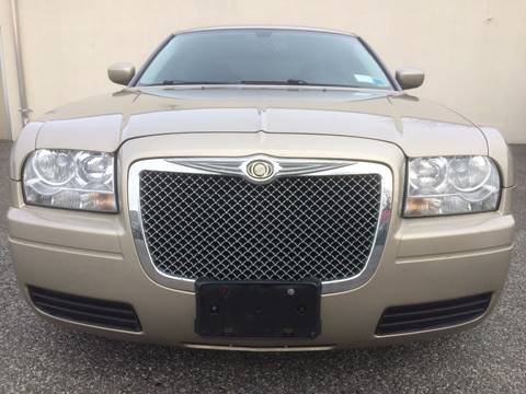 2008 Chrysler 300 for sale at CarNation AUTOBUYERS Inc. in Rockville Centre NY
