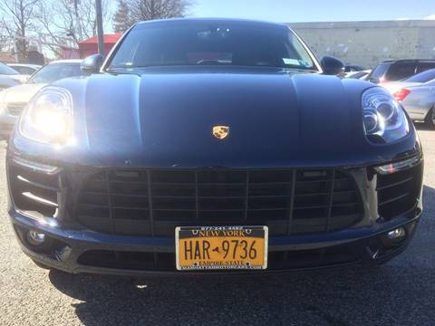 2016 Porsche Macan for sale at CarNation AUTOBUYERS Inc. in Rockville Centre NY