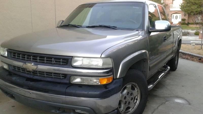 2001 Chevrolet Silverado 1500 for sale at RENEE'S AUTO WORLD in El Paso TX