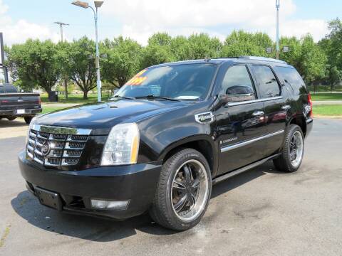 2009 Cadillac Escalade Hybrid Road Test 8211 Review 8211 Car And Driver