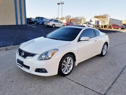 2010 Nissan Altima for sale at DFW Autohaus in Dallas TX